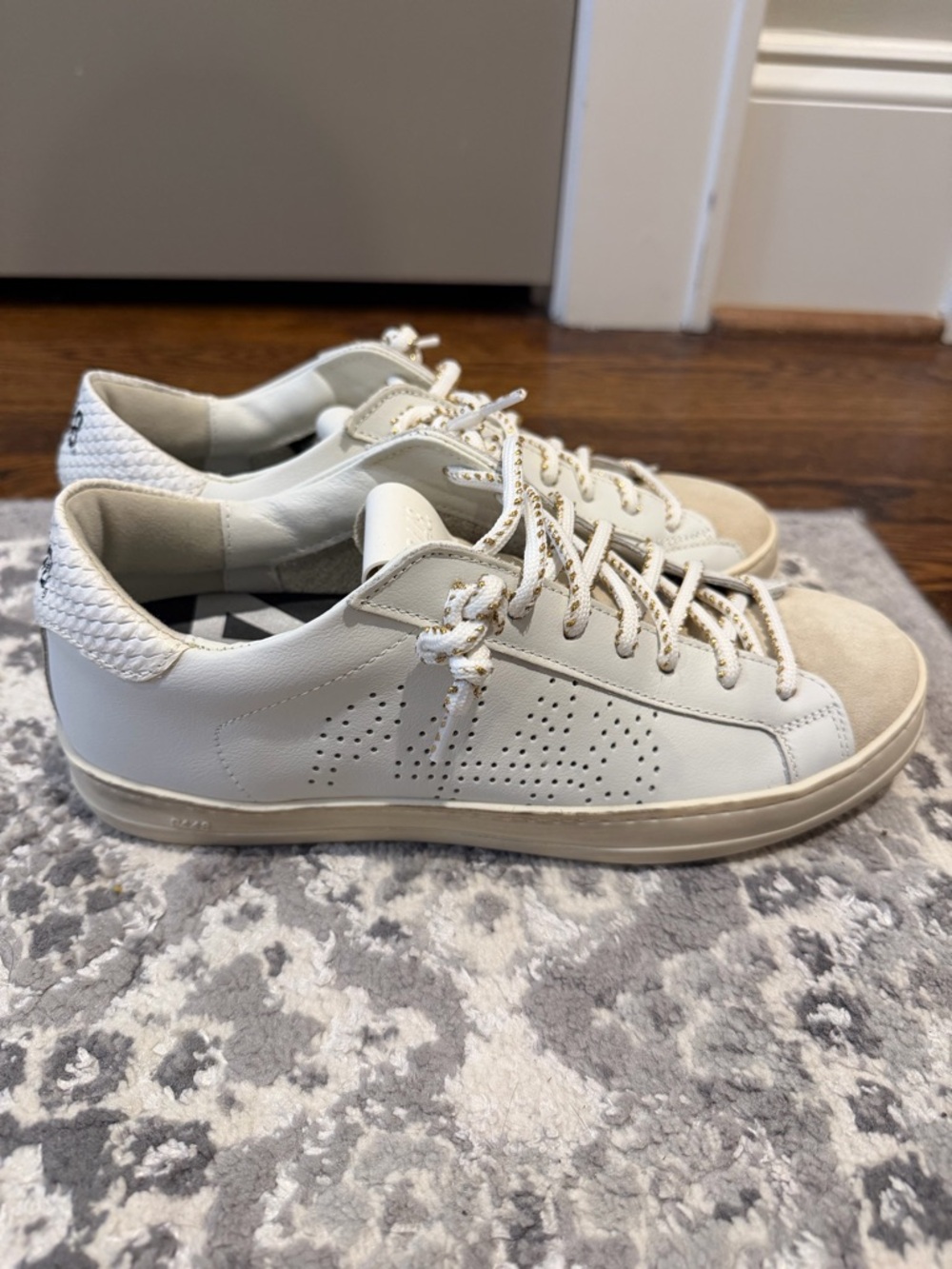 P448 John Sneaker